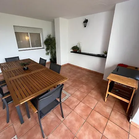 Impeccable Large With Immense Terrace And Private Garden Overlooking The Mountain, Featuring 2 Bedrooms And Sleeping Up To 4 Guests Located 100 Meters From Plaza Maestranza Διαμέρισμα