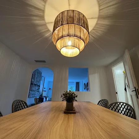 Impeccable Large With Immense Terrace And Private Garden Overlooking The Mountain, Featuring 2 Bedrooms And Sleeping Up To 4 Guests Located 100 Meters From Plaza Maestranza Μαρμπέλλα