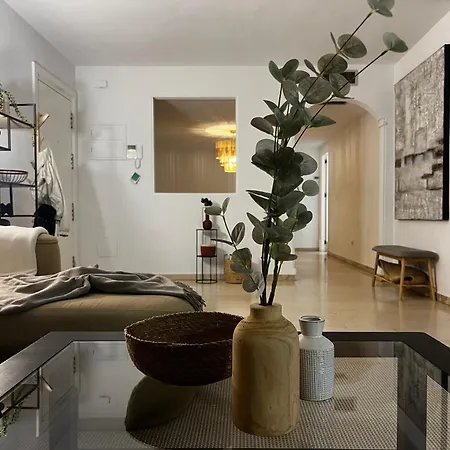 Impeccable Large With Immense Terrace And Private Garden Overlooking The Mountain, Featuring 2 Bedrooms And Sleeping Up To 4 Guests Located 100 Meters From Plaza Maestranza Apartment *